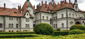Найкрасивіші замки, палаци і фортеці України