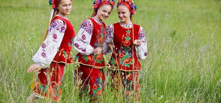 Карби жіночого шаманізму в українському фольклорі